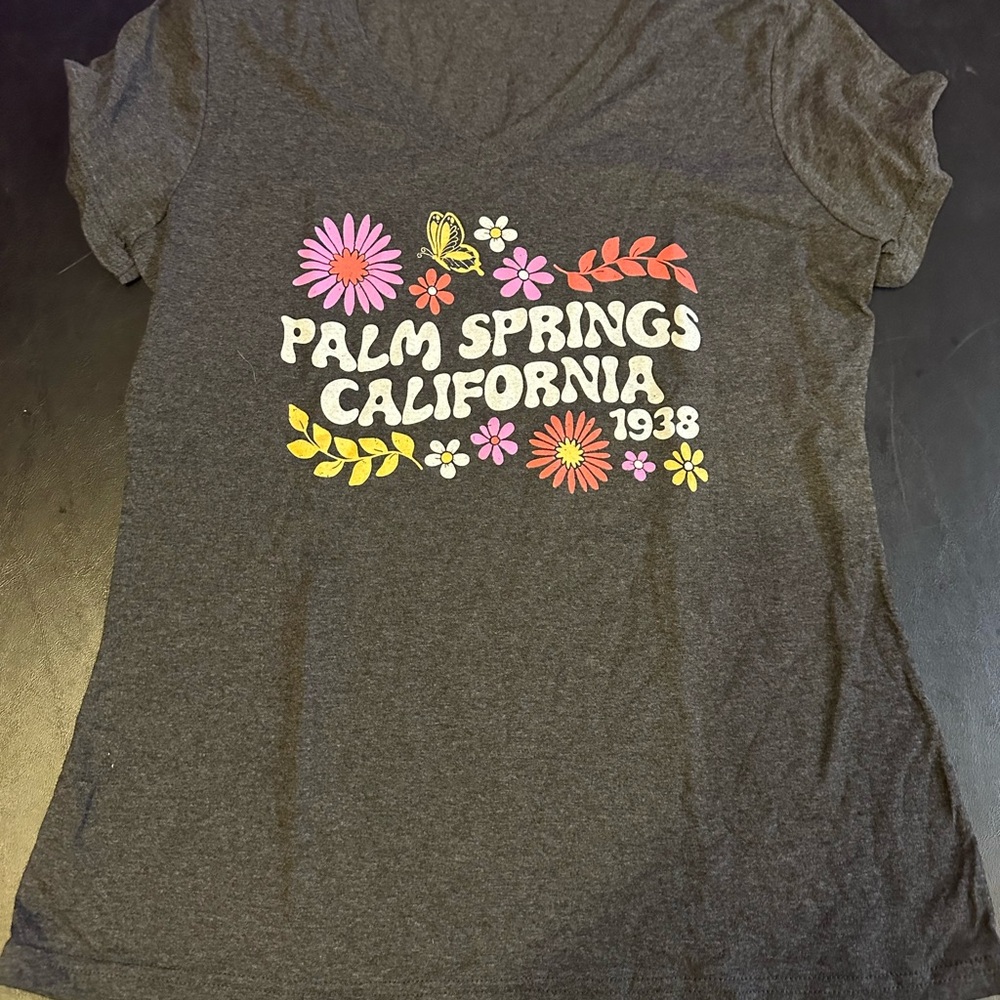 2 Palm Springs Graphic Women's Tops